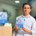 Jornalista Abidias Martins escreve livro sobre a pandemia da Covid-19 em AL