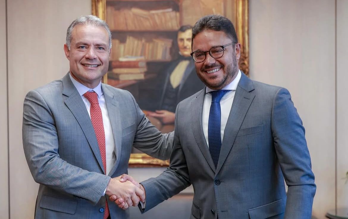 Ministro Renan Filho e Prefeito Bruno Teixeira. Foto: Assessoria.