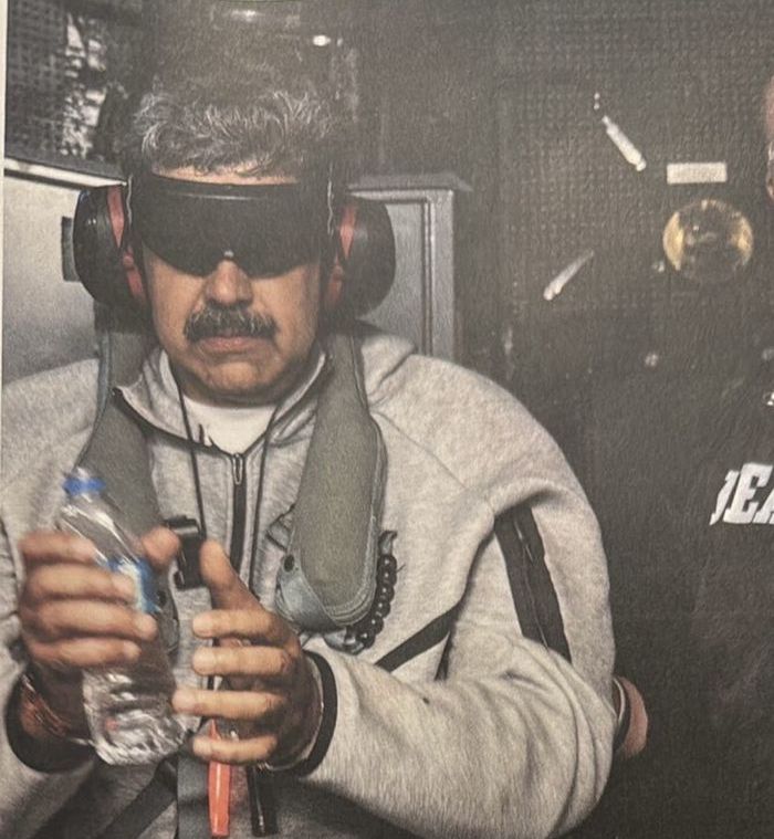 Foto divulgada no perfil de Donald Trump no instagram. Presidente americano diz se tratar de Nicolás Maduro no navio que o transportava para os EUA.