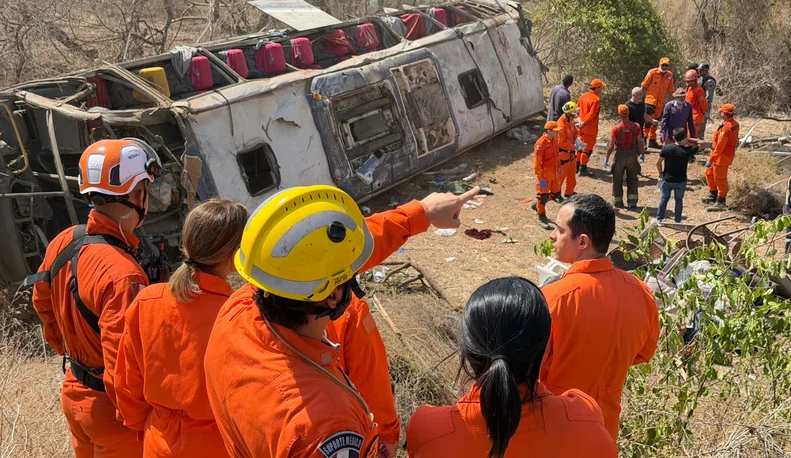 Bombeiros foram mobilizados para socorrer as vítimas - Foto: Ascom SSP/AL