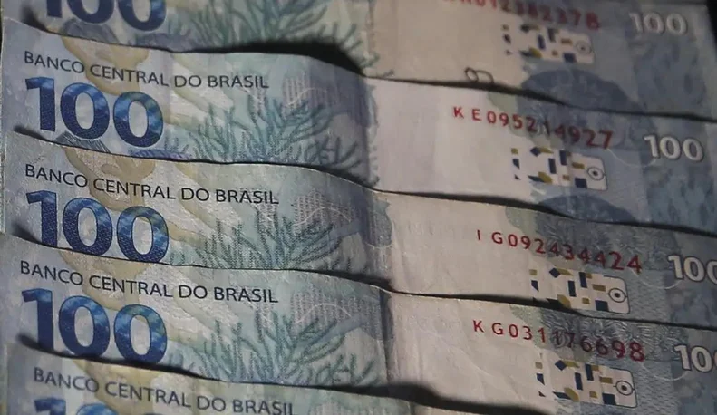 Reajuste impacta aposentados, BPC e contribuições de MEIs - Foto: José Cruz/Agência Brasil/Arquivo