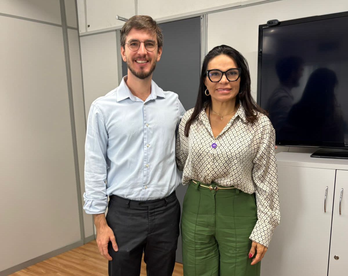 Rossana Moura, CEO do Instituto Anjos Digitais e Enzo Mayer Tessarolo, Chefe da Assessoria Especial de Cooperação Federativa.
