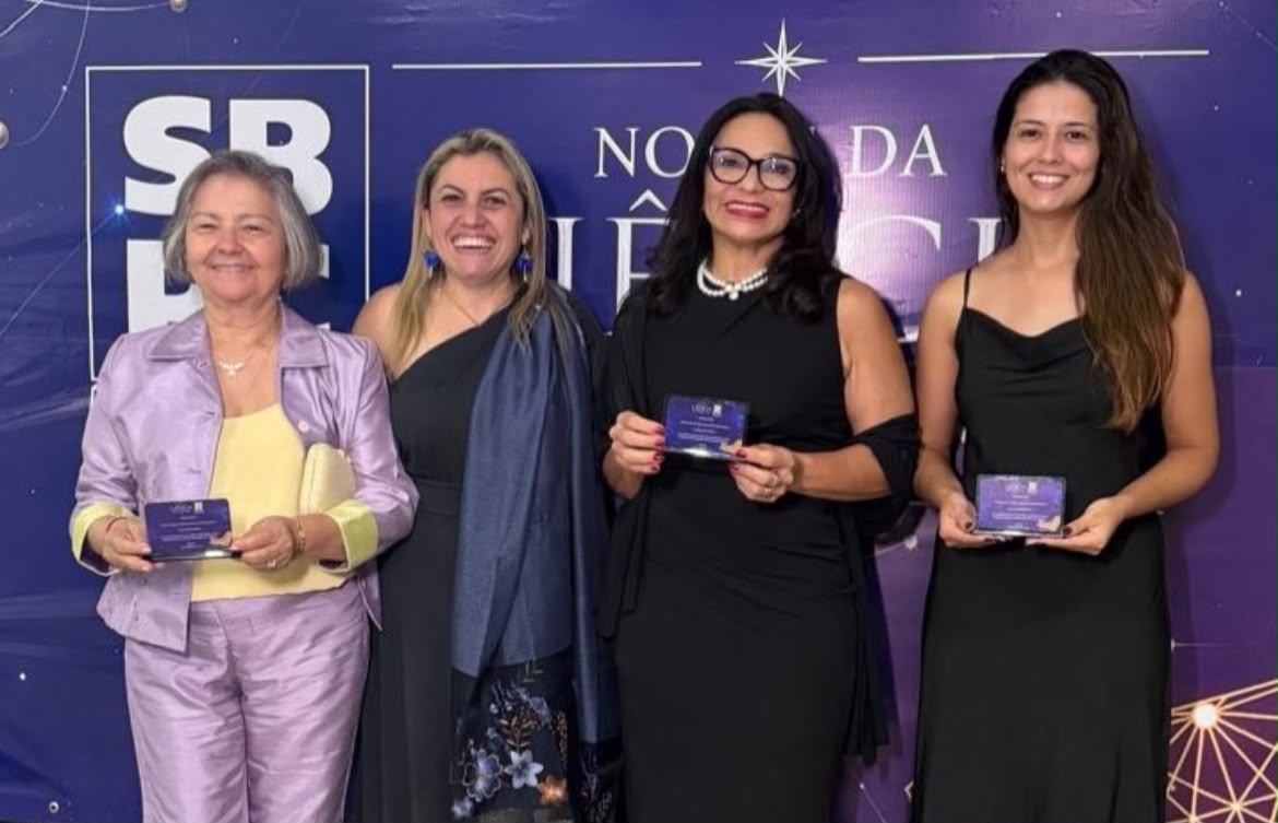 Cecília Leite, Rosaline Mota, Rossana Moura e Nátally Sarmento durante a cerimônia. Foto: Assessoria.